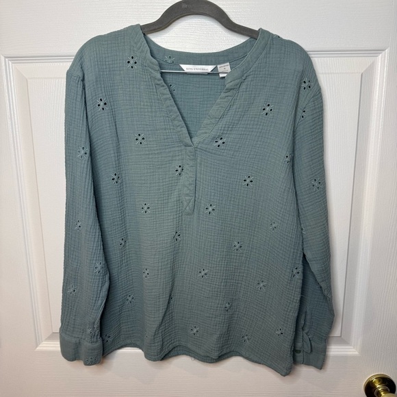 King Universal Women’s Blue Green Blouse Top 100% Cotton Size XL GUC - Picture 1 of 7